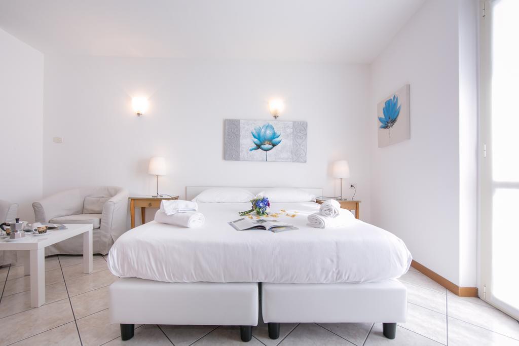 Residence Riva Del Lario Gravedona Zewnętrze zdjęcie