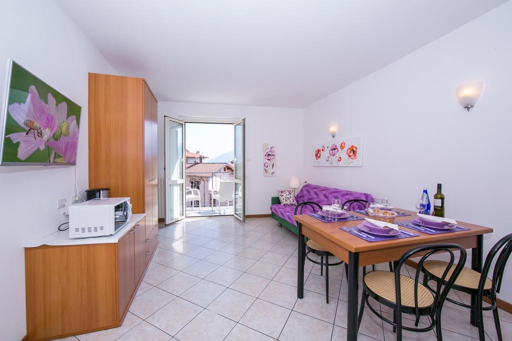 Residence Riva Del Lario Gravedona Zewnętrze zdjęcie