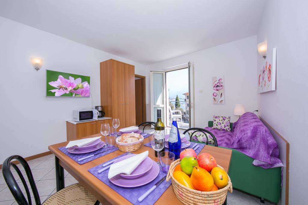 Residence Riva Del Lario Gravedona Zewnętrze zdjęcie