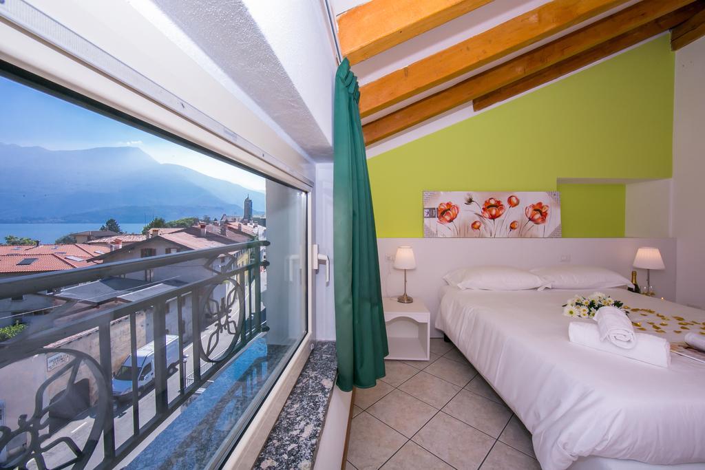 Residence Riva Del Lario Gravedona Zewnętrze zdjęcie