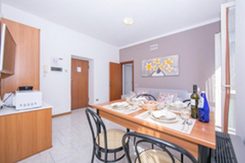 Residence Riva Del Lario Gravedona Zewnętrze zdjęcie